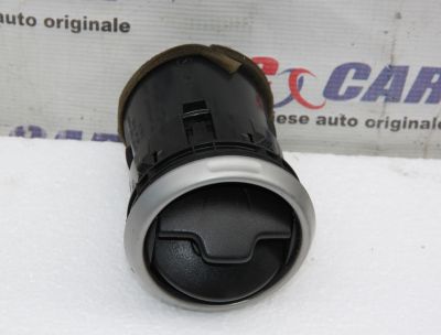 Grila ventilatie bord Nissan Qashqai J10 2006-2013 68760JD10A