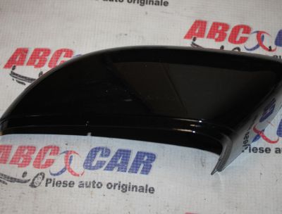 Carcasa oglinda stanga neagra VW Touran 1 facelift 2010-2015 5K0857537