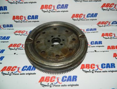 Volanta VW Passat CC 2.0 TDI DSG cod: 03L105266AF
