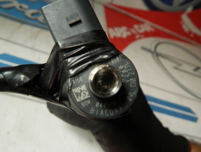 Injector VW Golf 7 2014-2020 2.0 TDI 04L130277E