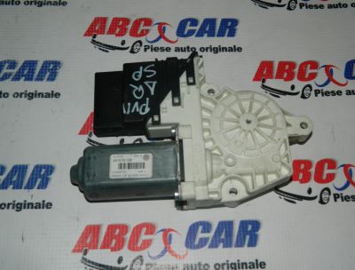 Motoras macara usa dreapta spate VW Passat B5 1999-2005 Cod: 3C9959704