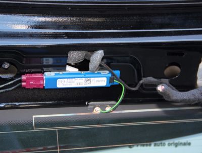 Amplificator antena Audi A4 B9 8W 2015-In prezent 8W9035225J