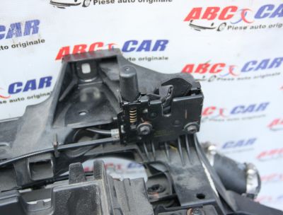 Broasca capota stanga Audi Q7 4M 2017-prezent 4M0823509A