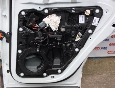 Macara usa dreapta spate VW Touareg (7P) 2010-2018
