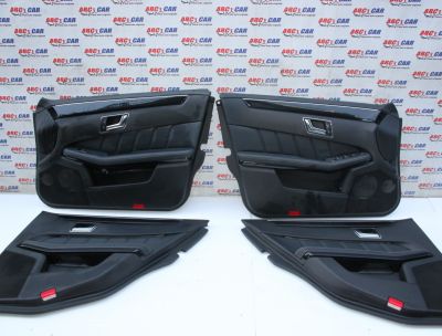 Set tapiterii usa Mercedes E-Class W212 limuzina 2010-2015