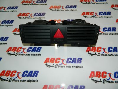 Grila centrala bord cu buton de avarii Skoda Octavia 1 (1U2) 1996-2010 1U0820951