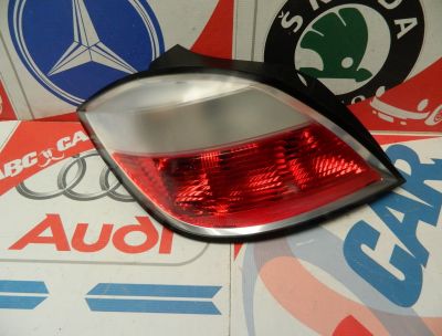 Stop stanga Opel Astra H Hatchback 2005-2009
