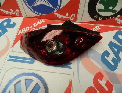 Stop stanga Opel Corsa D Coupe COD:13242811