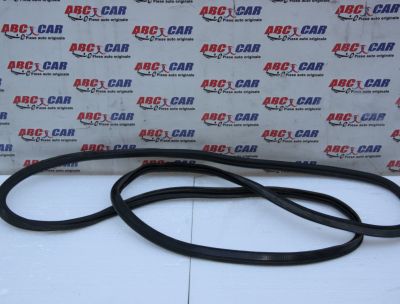 Cheder usa stanga spate Audi Q3 8U 2011-2018 8U0827705