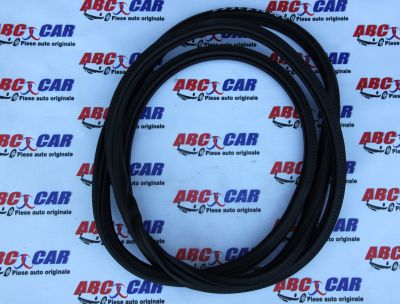 Cheder caroserie stanga fata VW Touareg (7P) 2010-2018 7P0867365F