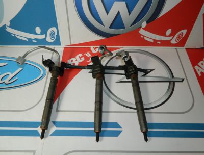 Injector VW Transporter T5 2004-2015 2.0 TDI 03L130277C