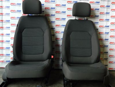 Scaune fata electrice maro inchis din material VW Passat B7 2010-2014