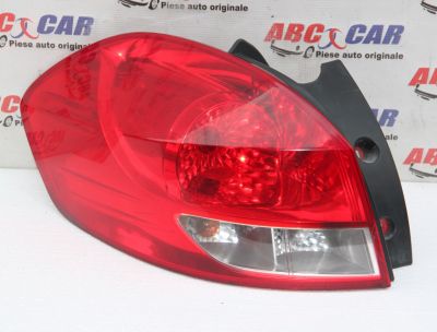Stop stanga Renault Clio 3 estate 2005-2010 8200586843
