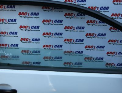 Geam mobil usa dreapta VW Polo 9N 2004-2008 (model in 2 usi)