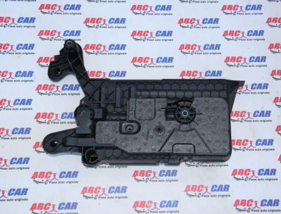 Suport baterie VW Passat B8 2015-2023 2.0 TDI 5Q0915321H