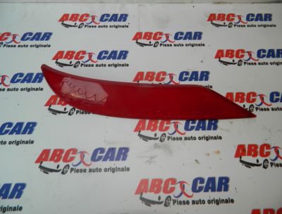 Catadioptru dreapta VW Touran 2010-2015 1T0945106C
