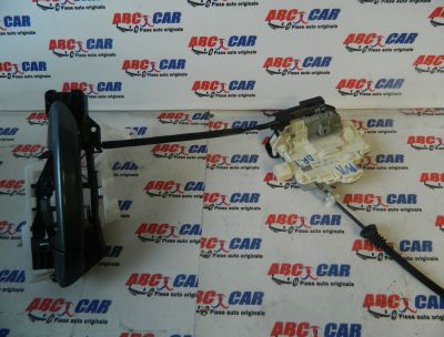 Broasca usa dreapta fata VW Passat B6 2.0 TDI variant 3C1837016