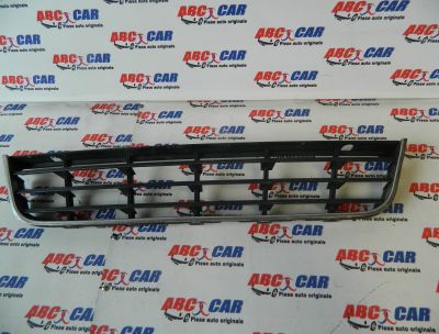 Grila bara fata VW Passat B6 2.0 TDI variant 3C0853677