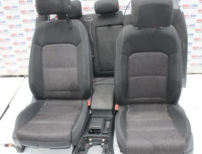 Interior textil UK VW Passat B8 limuzina 2015-2023