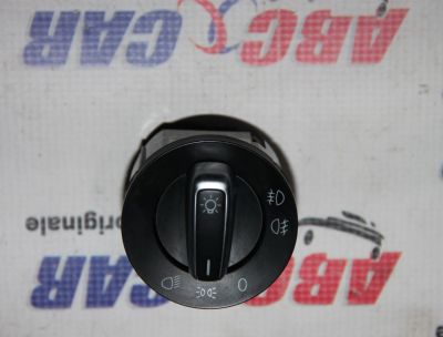 Bloc lumini VW Caddy (2K) 2004-2015 3C8941431C