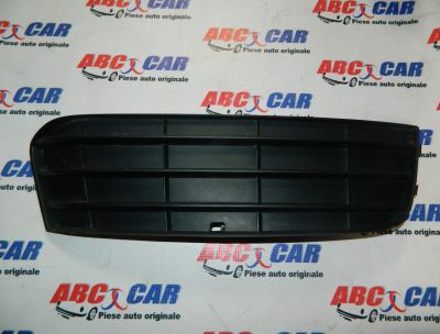 Grilaj dreapta bara fata Audi A4 B8 8K 2008-2015 8K0807682