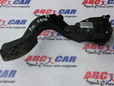Pedala acceleratie VW Passat B5 1.9 TDI 1999-2005 8D1721523J