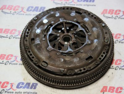 Kit ambreiaj VW Golf 5 1.9 TDI 2005-2009 cod motor: BXE 