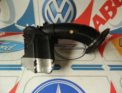 Furtun carcasa filtru aer Audi A7 4G 2010-2017 06E129615J