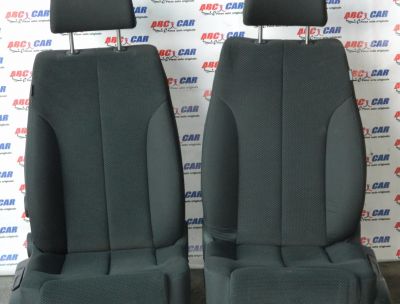 Scaune stanga-dreapta fata din material VW Passat B6 2005-2010