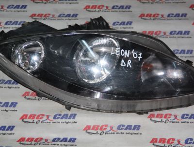 Far dreapta Seat Leon 1P1 2005-2009 (cu defect)