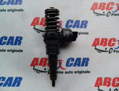 Injector Skoda Roomster (5J) 2006-2015 1.4 TDI 038130073BP