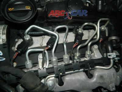 Injectoare VW Passat B6 2.0 TDI COD: 03L130277