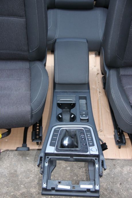 Interior textil VW Passat B8 variant 2015-2023