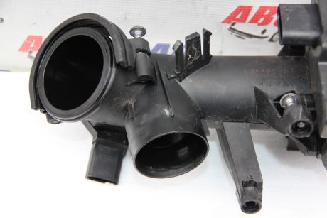Tubulatura admisie VW Tiguan (5N) 2007-2016 1.4 TSI 03C145861E