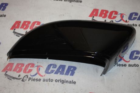Carcasa oglinda stanga neagra VW Touran 1 facelift 2010-2015 5K0857537