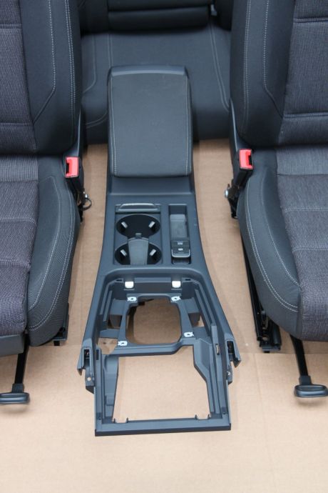 Interior ErgoComfort electric VW Passat B8 Variant 2015-2023