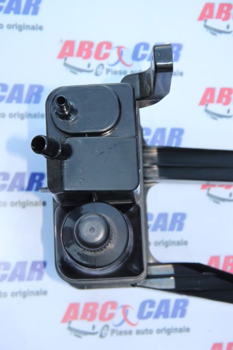 Carcasa filtru carbon VW Touareg (7P) 2010-2018 7P0201801J
