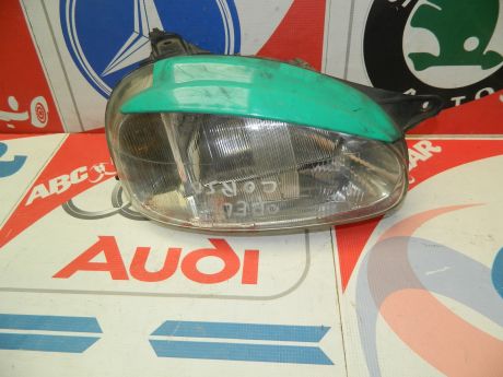 Far dreapta Opel Corsa B 1993-2000