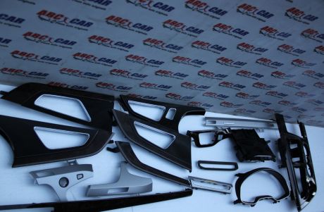 Set trimuri bord (piano black) Audi Q7 4M 2016-prezent