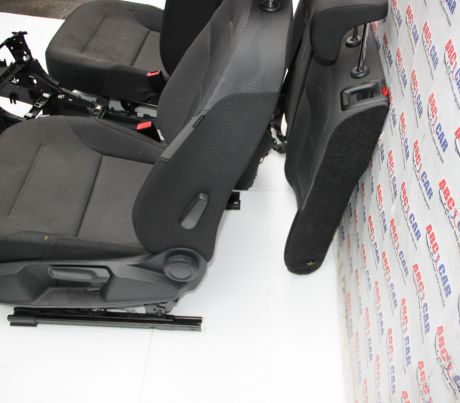 Interior textil incomplet VW Golf 7 2014-2020