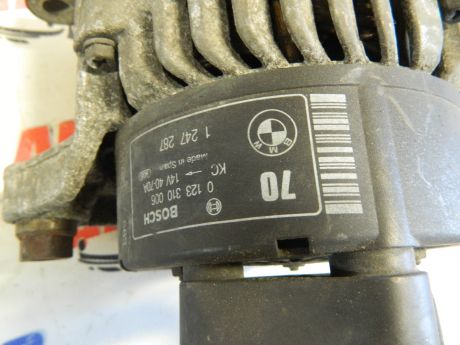 Alternator Bosch BMW Seria 3 E36 1993-2000 14V 40/70 Amp 1247287
