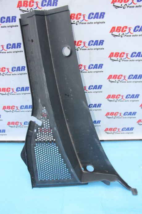 Grilaj stergatoare stanga VW Passat B8 2015-2023 3G1819403D