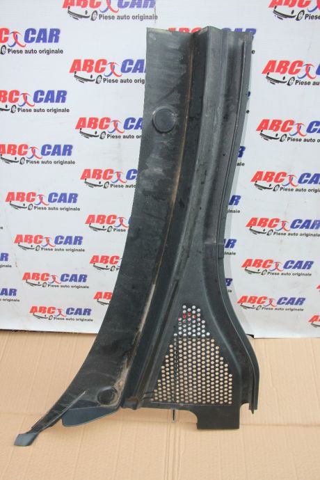 Grilaj stergatoare dreapta VW Tiguan (AD1) 2016-2023 5NB819404, 5NC819404