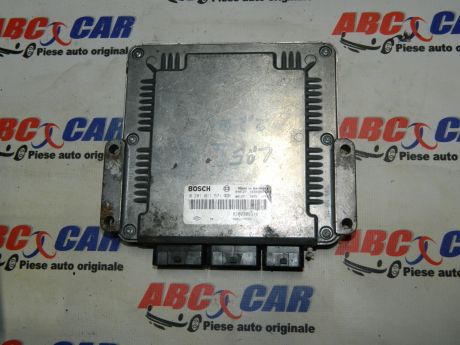 Calculator motor Renault Laguna 2 2001-2007 2.2 DCI 8200309318