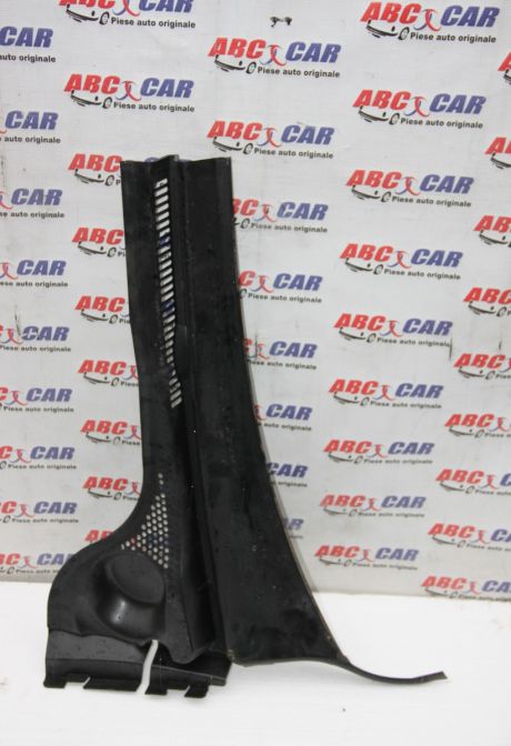 Grila stergator dreapta VW Jetta (1B) 2011-2019 5C7819404A