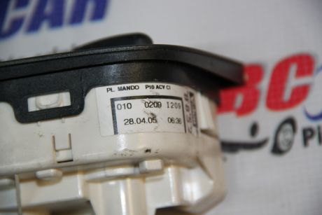 Panou comanda AC Opel Corsa C 2000-2006 0100209