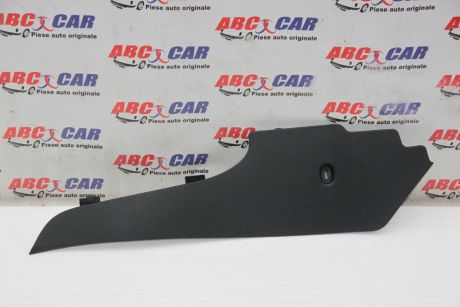 Ornament consola centrala dreapta VW Golf 7 2014-2020 5G1863046A