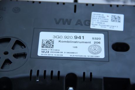 Ceas bord (ENG) VW Passat B8 2015-2023 2.0 TDI 3G0920941