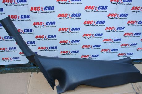 Ornament prag dreapta Audi Q3 8U 2011-2018 8U0867768