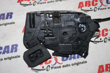 Broasca usa dreapta fata VW Jetta (1B) 2011-2019 5K1837016E